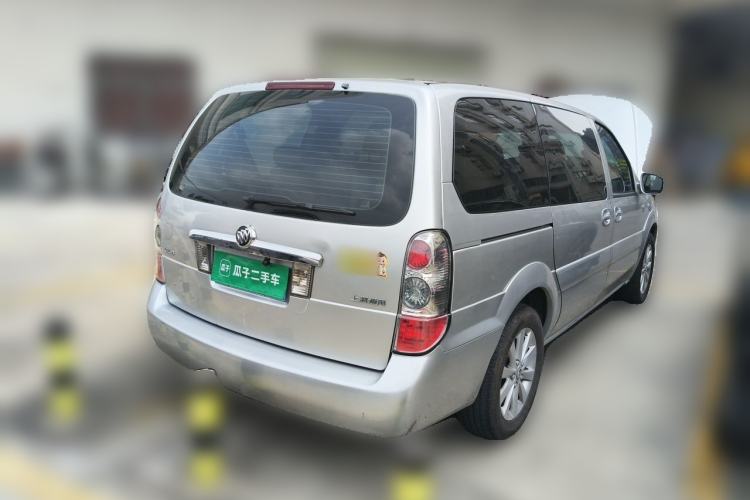 Used Buick GL8 2014 2.4L Classic Edition Rear Right 45 Deg