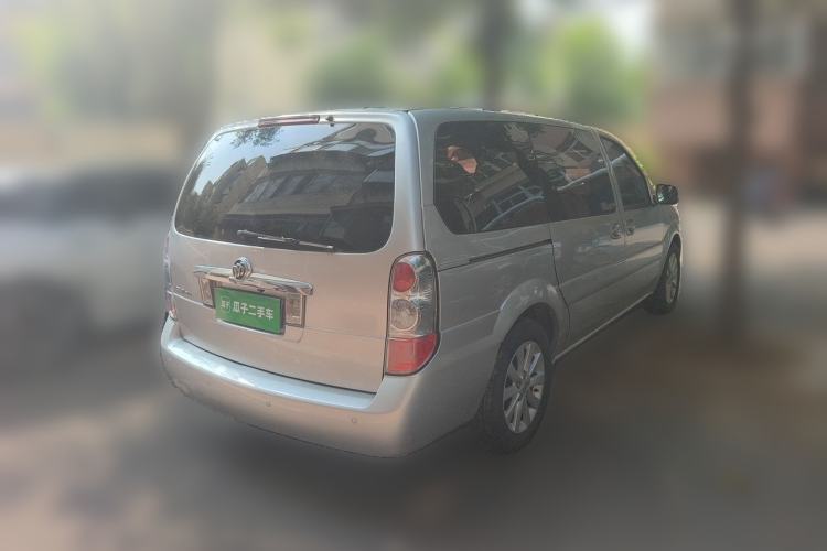 Used Buick GL8 2014 2.4L Classic Edition Rear Right 45 Deg