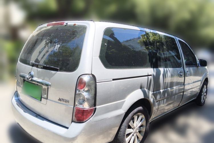 Used Buick GL8 2014 2.4L Classic Edition Rear Right 45 Deg