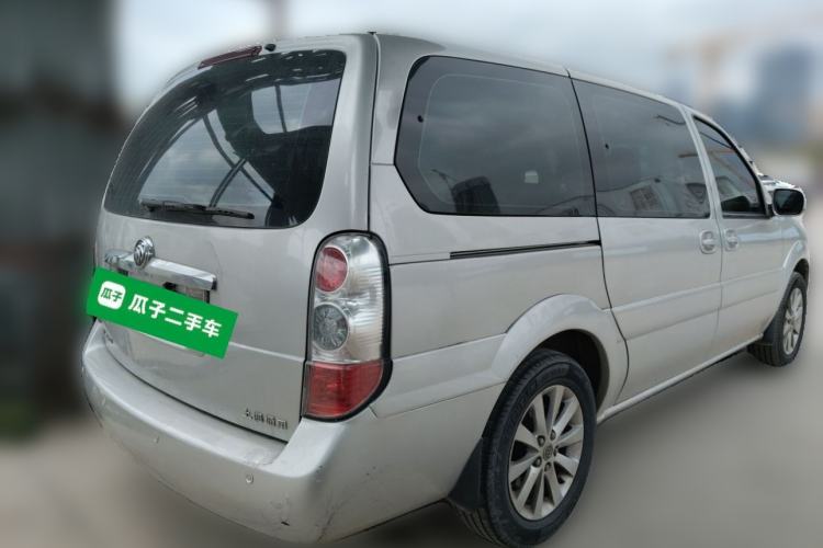 Used Buick GL8 2014 2.4L Classic Edition Rear Right 45 Deg