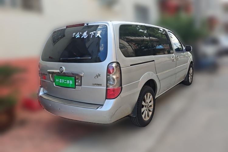 Used Buick GL8 2014 2.4L Classic Edition Rear Right 45 Deg