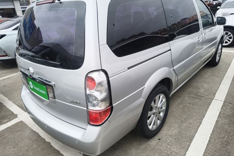 Used Buick GL8 2014 2.4L Classic Edition Rear Right 45 Deg
