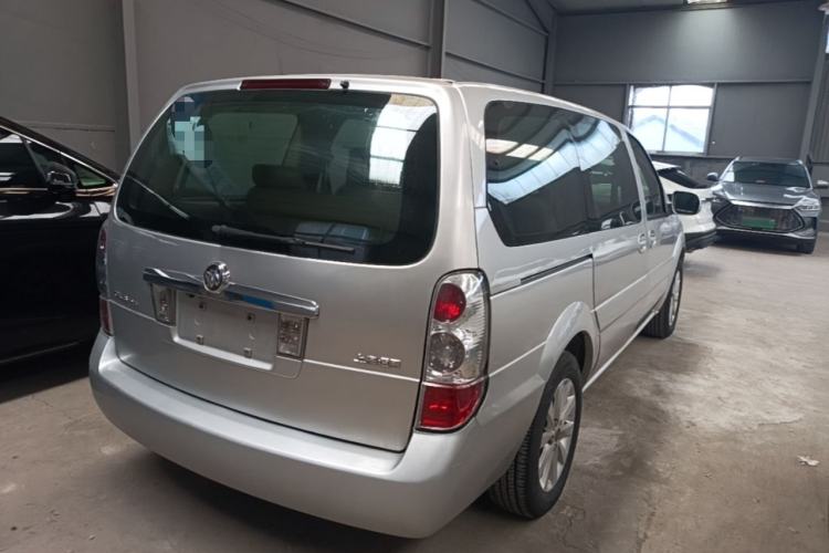 Used Buick GL8 2014 2.4L Classic Edition Rear Right 45 Deg