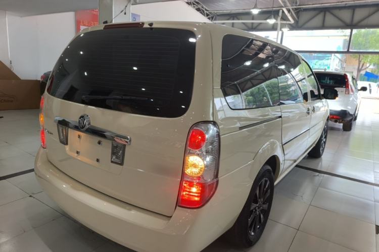 Used Buick GL8 2014 2.4L Classic Edition Rear Right 45 Deg