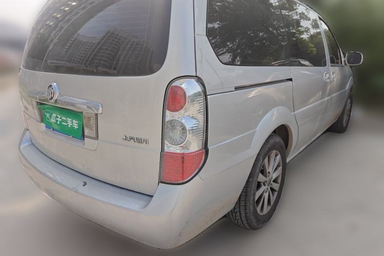 Used Buick GL8 2014 2.4L Classic Edition Rear Right 45 Deg