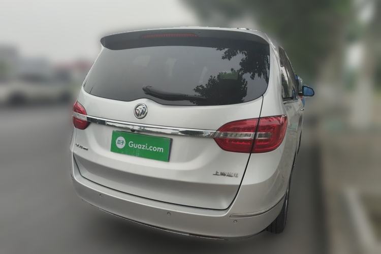 Used Buick GL8 2014 3.0L XT Luxury Business Flagship Edition Rear Right 45 Deg