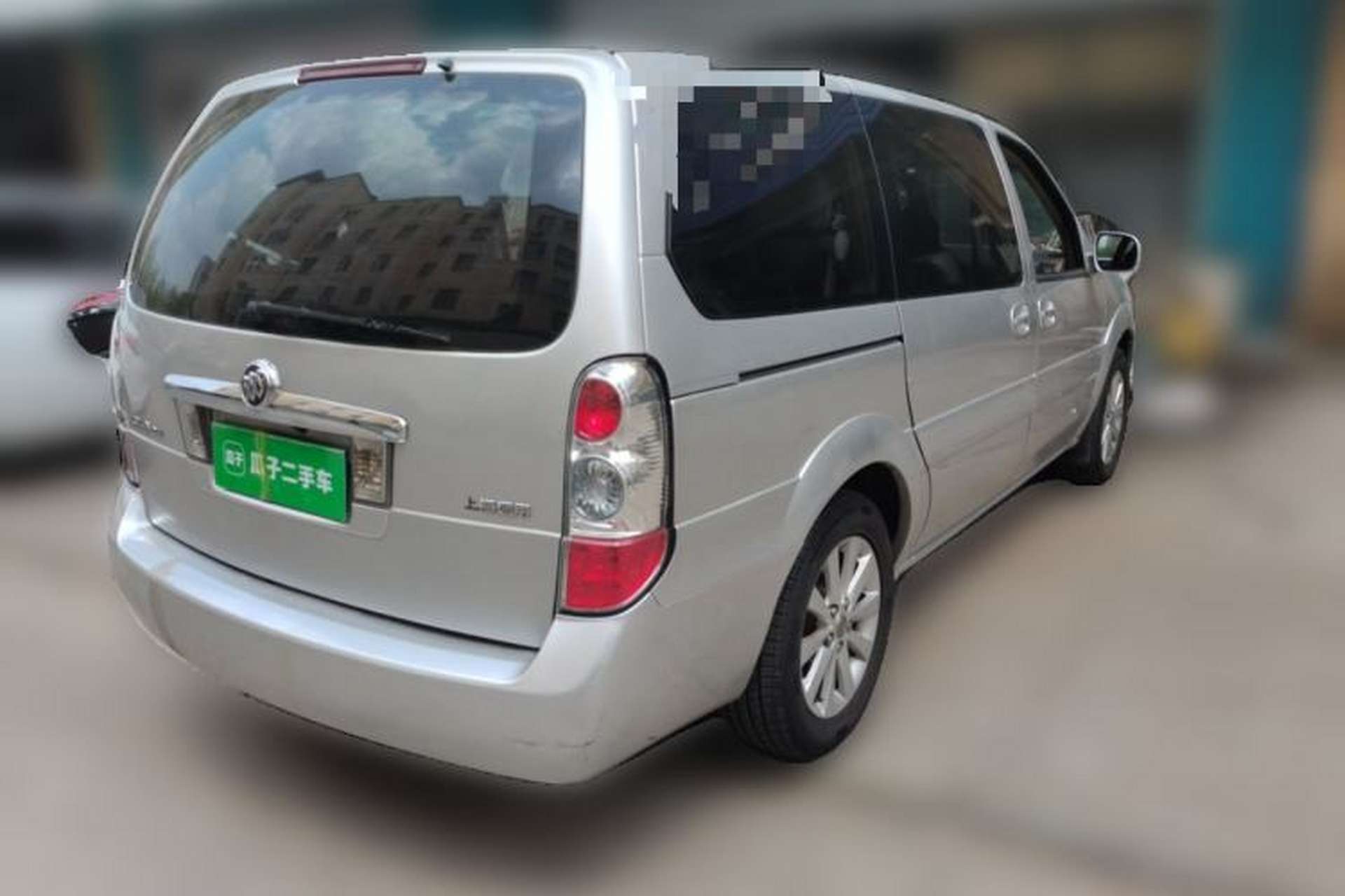 Used Buick GL8 2014 2.4L Classic Edition Rear Right 45 Deg