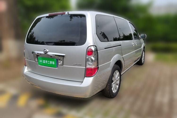 Used Buick GL8 2014 2.4L Classic Edition Rear Right 45 Deg