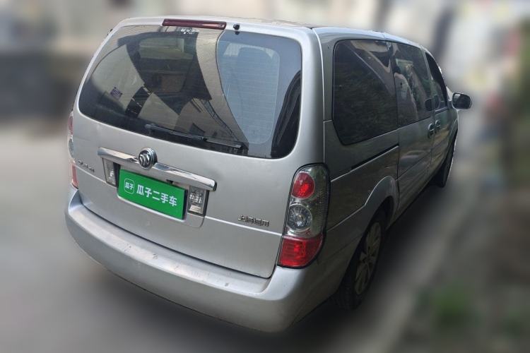 Used Buick GL8 2014 2.4L Classic Edition Rear Right 45 Deg