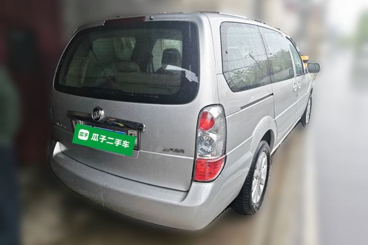 Used Buick GL8 2014 2.4L Classic Edition Rear Right 45 Deg