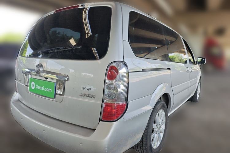 Used Buick GL8 2014 2.4L Classic Edition Rear Right 45 Deg