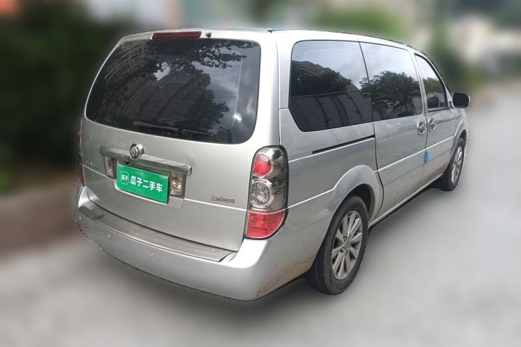 Used Buick GL8 2014 2.4L Classic Edition Rear Right 45 Deg