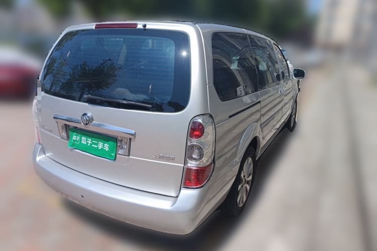 Used Buick GL8 2014 2.4L Classic Edition Rear Right 45 Deg