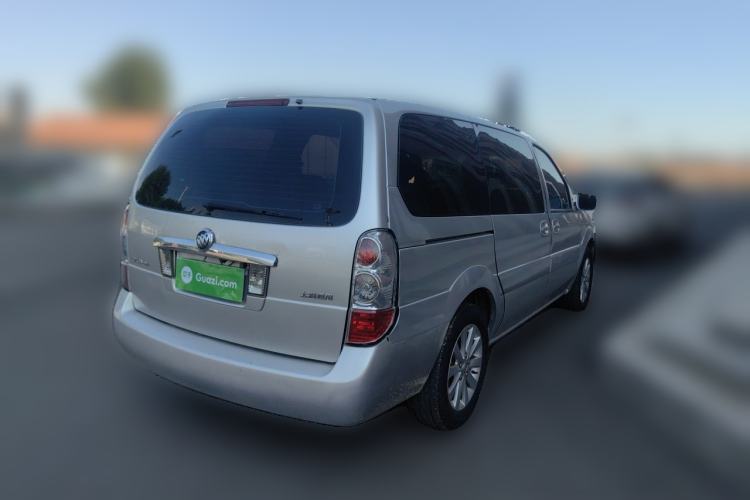 Used Buick GL8 2014 2.4L Classic Edition Rear Right 45 Deg