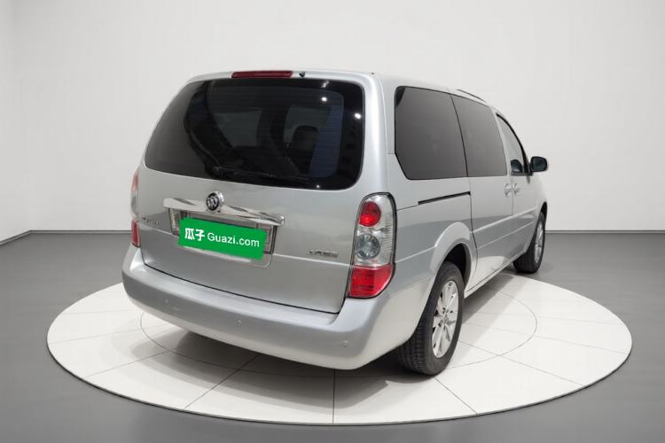 Used Buick GL8 2014 2.4L Comfort Edition Rear Right 45 Deg