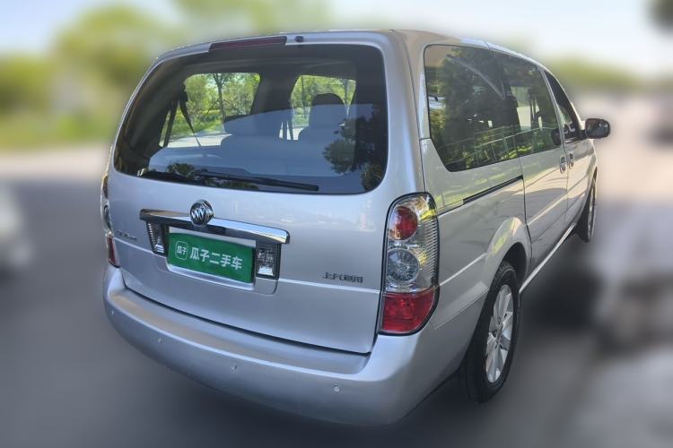 Used Buick GL8 2014 2.4L Classic Edition Rear Right 45 Deg