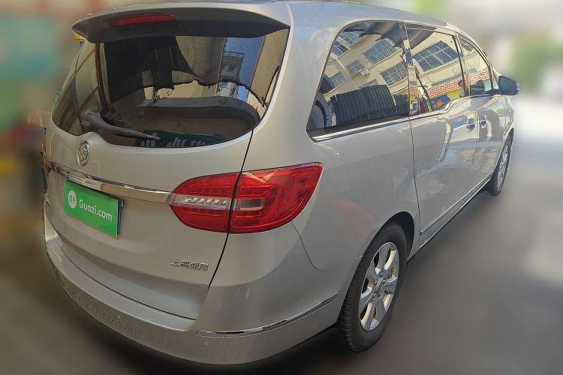 Used Buick GL8 2014 3.0L GT Luxury Business Haoya Edition Rear Right 45 Deg