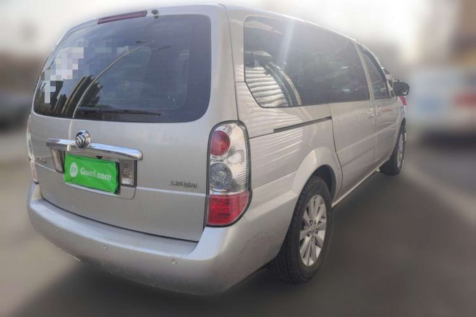 Used Buick GL8 2014 2.4L Classic Edition Rear Right 45 Deg