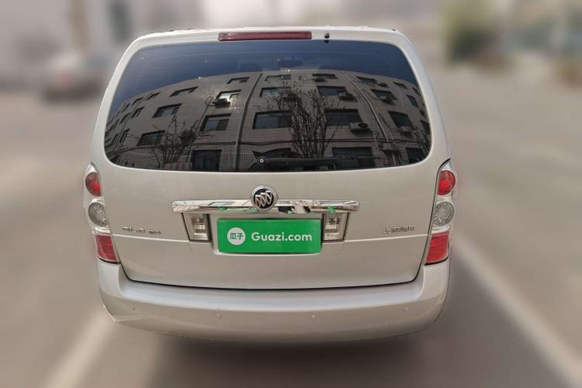 Used Buick GL8 2014 2.4L Comfort Edition Rear