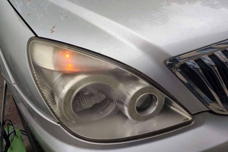 Used Buick GL8 2014 2.4L Classic Edition Right Front Headlight