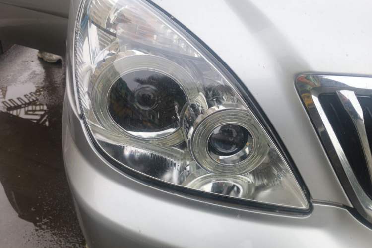 Used Buick GL8 2014 2.4L Classic Edition Right Front Headlight