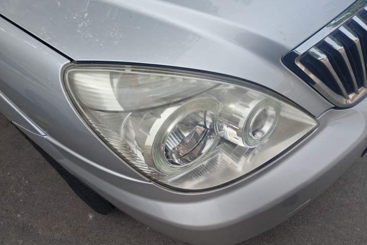 Used Buick GL8 2014 2.4L Comfort Edition Right Front Headlight