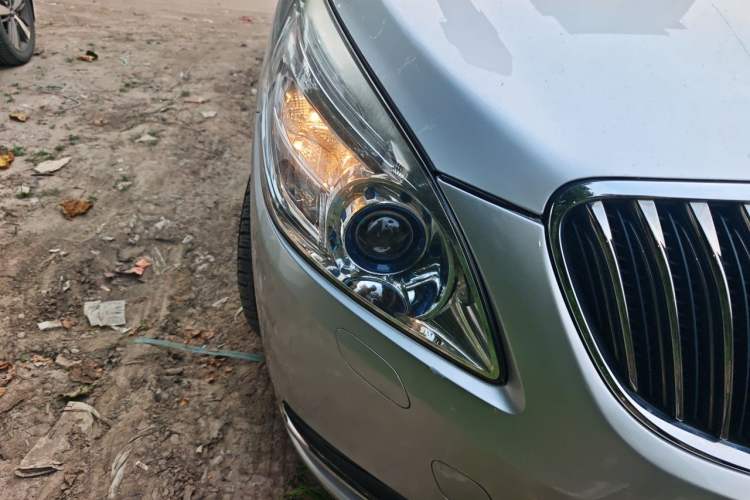 Used Buick GL8 2014 3.0L XT Luxury Business Flagship Edition Right Front Headlight