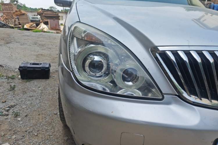 Used Buick GL8 2014 2.4L Classic Edition Right Front Headlight
