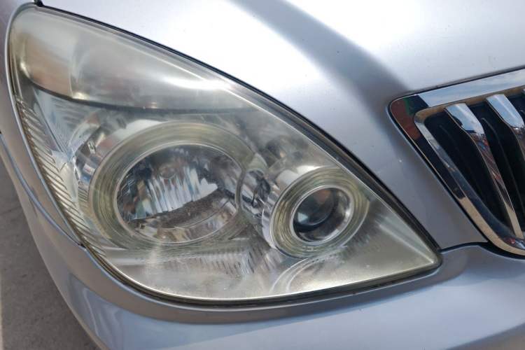 Used Buick GL8 2014 2.4L Classic Edition Right Front Headlight