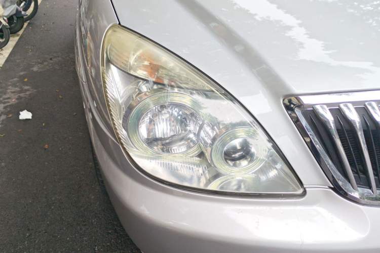 Used Buick GL8 2014 2.4L Classic Edition Right Front Headlight