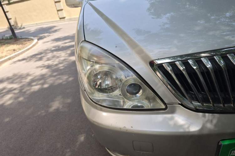 Used Buick GL8 2014 2.4L Classic Edition Right Front Headlight