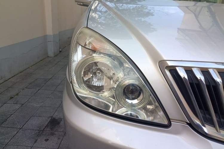 Used Buick GL8 2014 2.4L Executive Edition Right Front Headlight