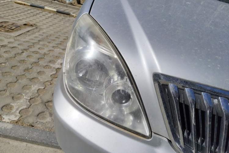 Used Buick GL8 2014 2.4L Classic Edition Right Front Headlight
