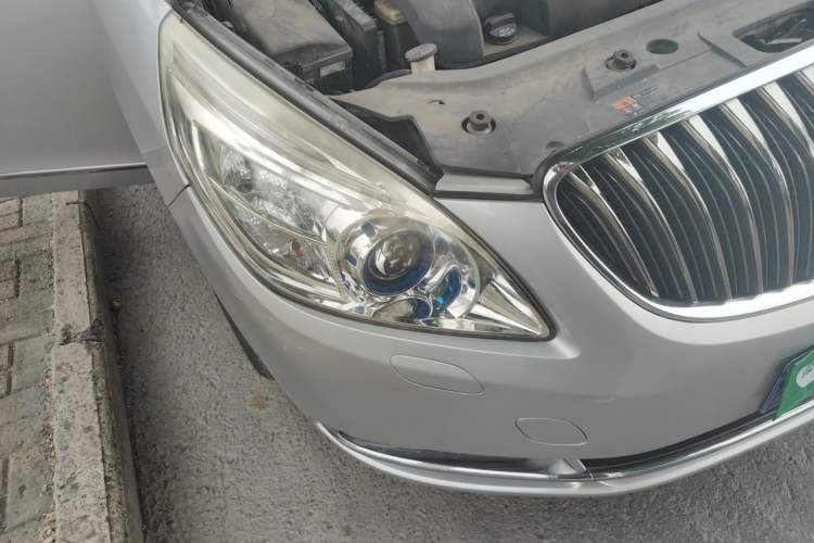Used Buick GL8 2014 3.0L XT Luxury Business Flagship Edition Right Front Headlight