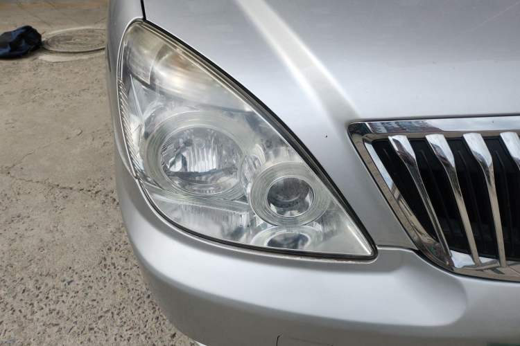 Used Buick GL8 2014 2.4L Executive Edition Right Front Headlight