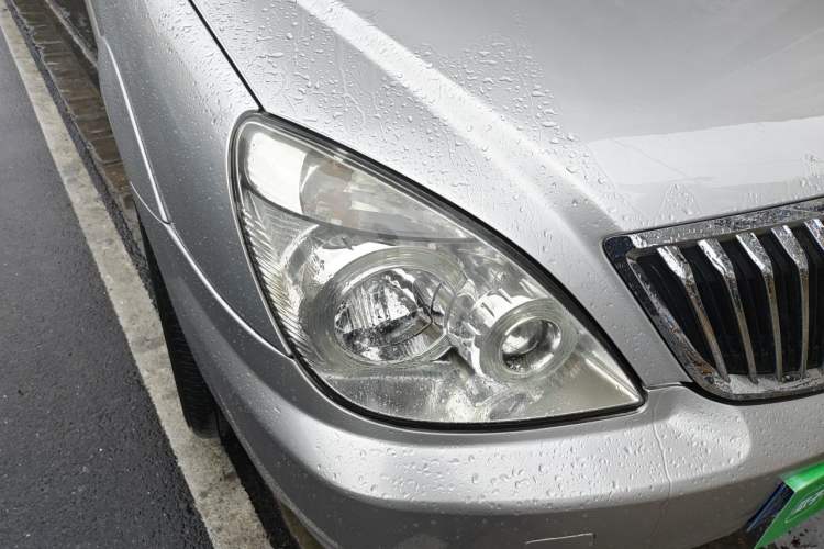 Used Buick GL8 2014 2.4L Classic Edition Right Front Headlight