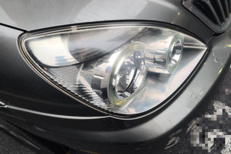Used Buick GL8 2014 2.4L Comfort Edition Right Front Headlight