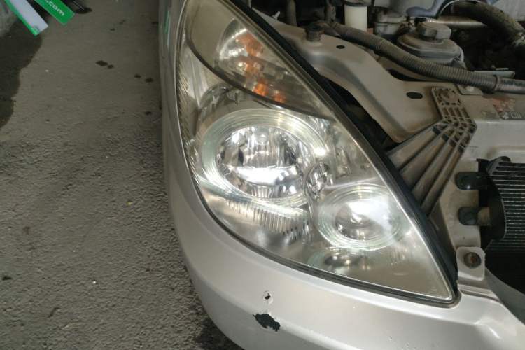 Used Buick GL8 2014 2.4L Classic Edition Right Front Headlight