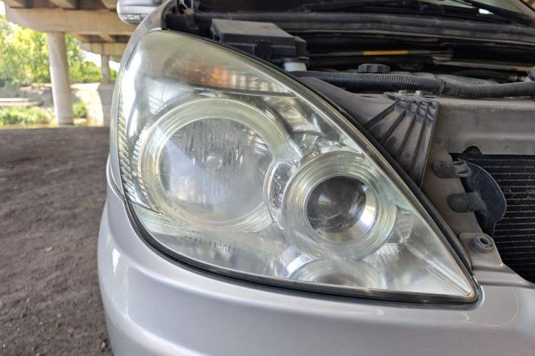 Used Buick GL8 2014 2.4L Classic Edition Right Front Headlight