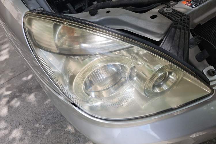 Used Buick GL8 2014 2.4L Classic Edition Right Front Headlight