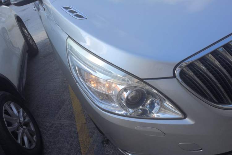 Used Buick GL8 2014 2.4L LT Luxury Business Executive Edition Right Front Headlight