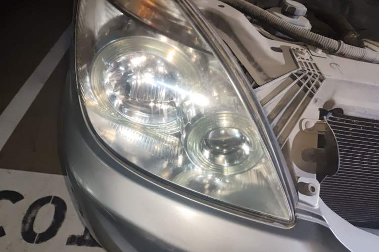 Used Buick GL8 2014 2.4L Classic Edition Right Front Headlight