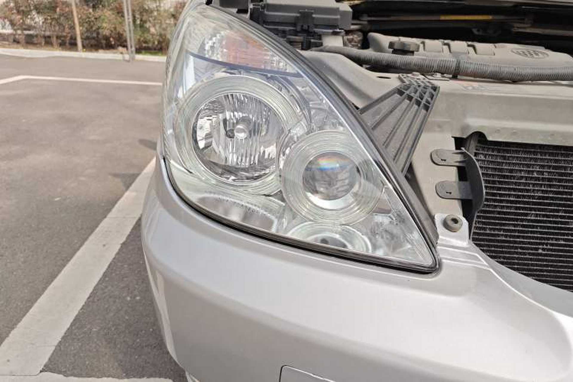Used Buick GL8 2014 2.4L Comfort Edition Right Front Headlight