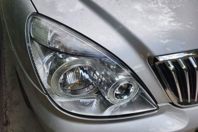 Used Buick GL8 2014 2.4L Executive Edition Right Front Headlight