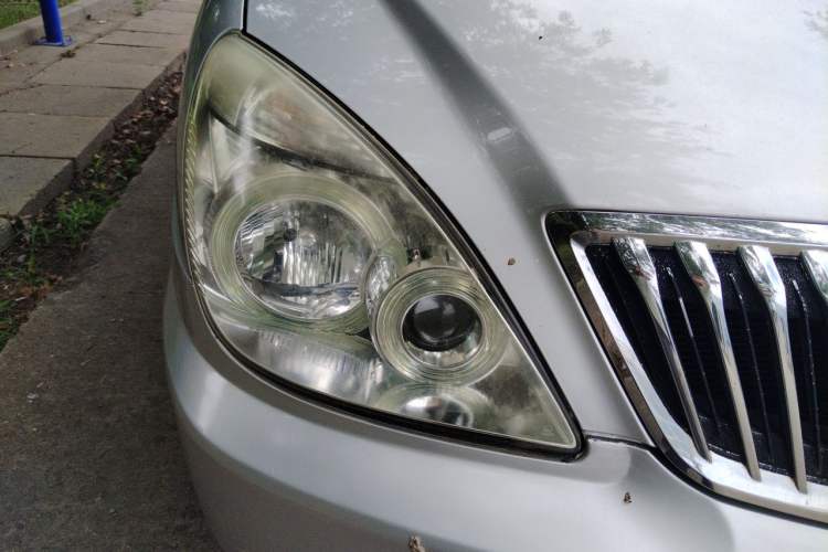 Used Buick GL8 2014 2.4L Classic Edition Right Front Headlight