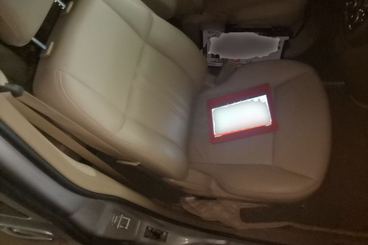 Used Buick GL8 2014 2.4L Classic Edition Right Front Seat