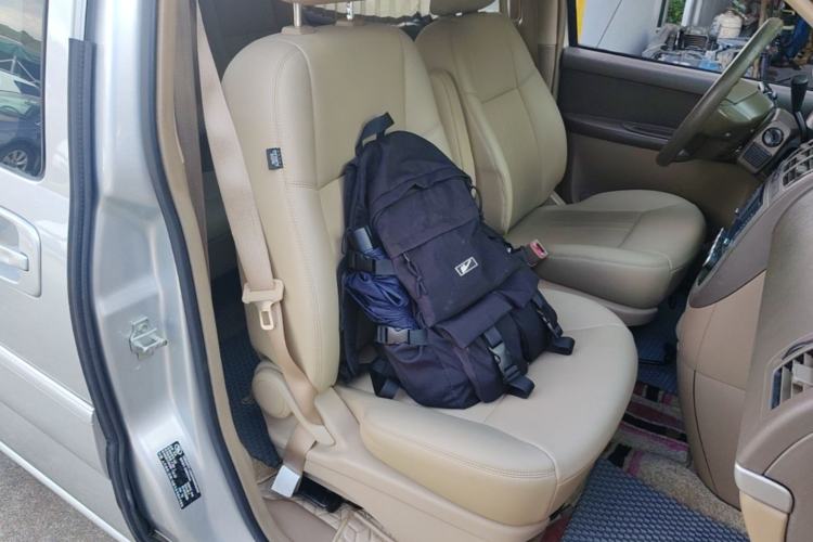 Used Buick GL8 2014 2.4L Classic Edition Right Front Seat