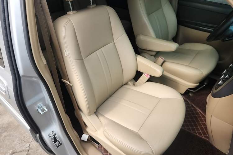Used Buick GL8 2014 2.4L Executive Edition Right Front Seat