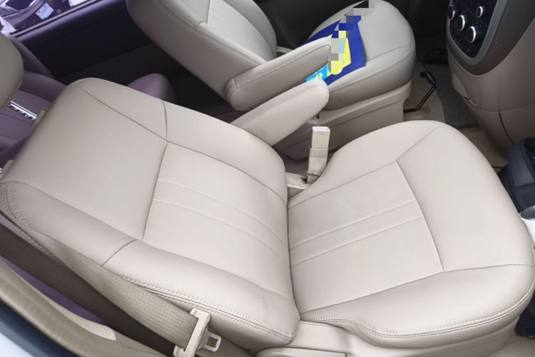 Used Buick GL8 2014 2.4L Classic Edition Right Front Seat
