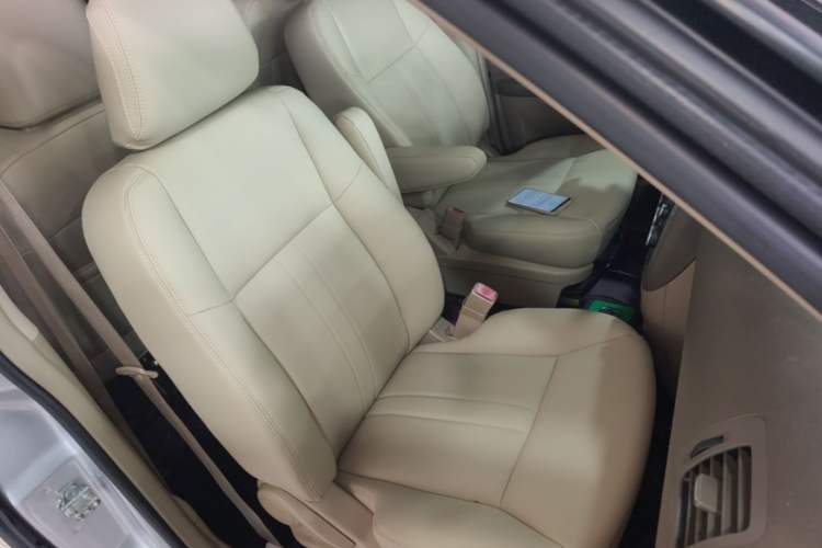 Used Buick GL8 2014 2.4L Classic Edition Right Front Seat